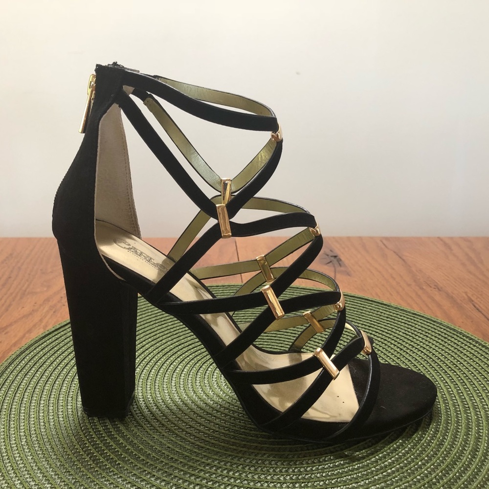 Black suede block heels with gold detail - Picture 2 of 5